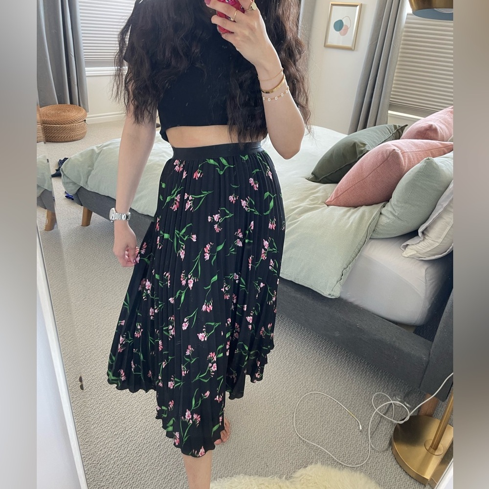 H&M Pleated Floral Midi Skirt